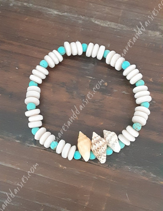 Seashells and Turquoise Stretch Bracelet